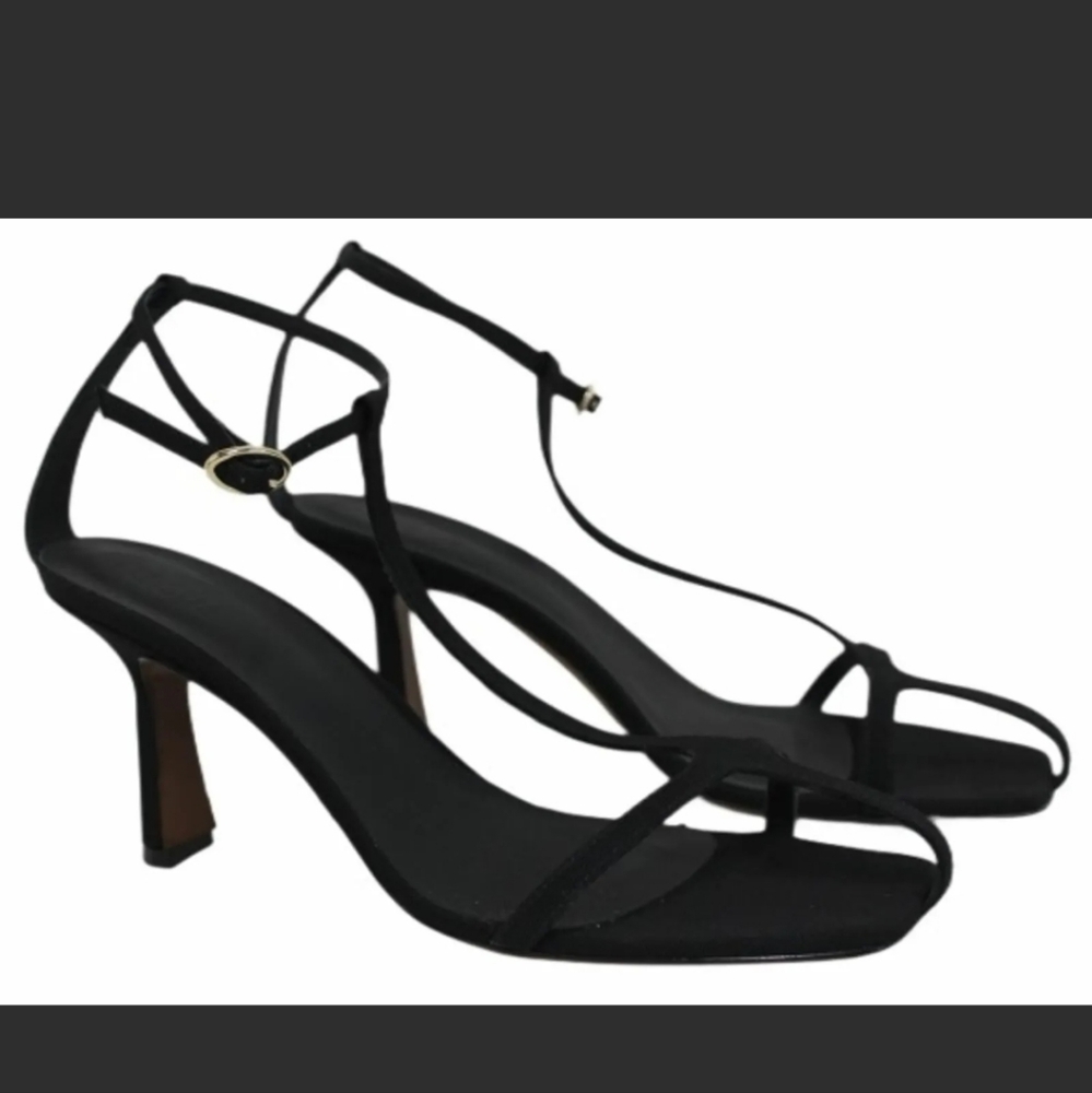 Neous Jumel Black T-Bar Sandals Size 39.5 US 10 BNWT Original Box Dustbag